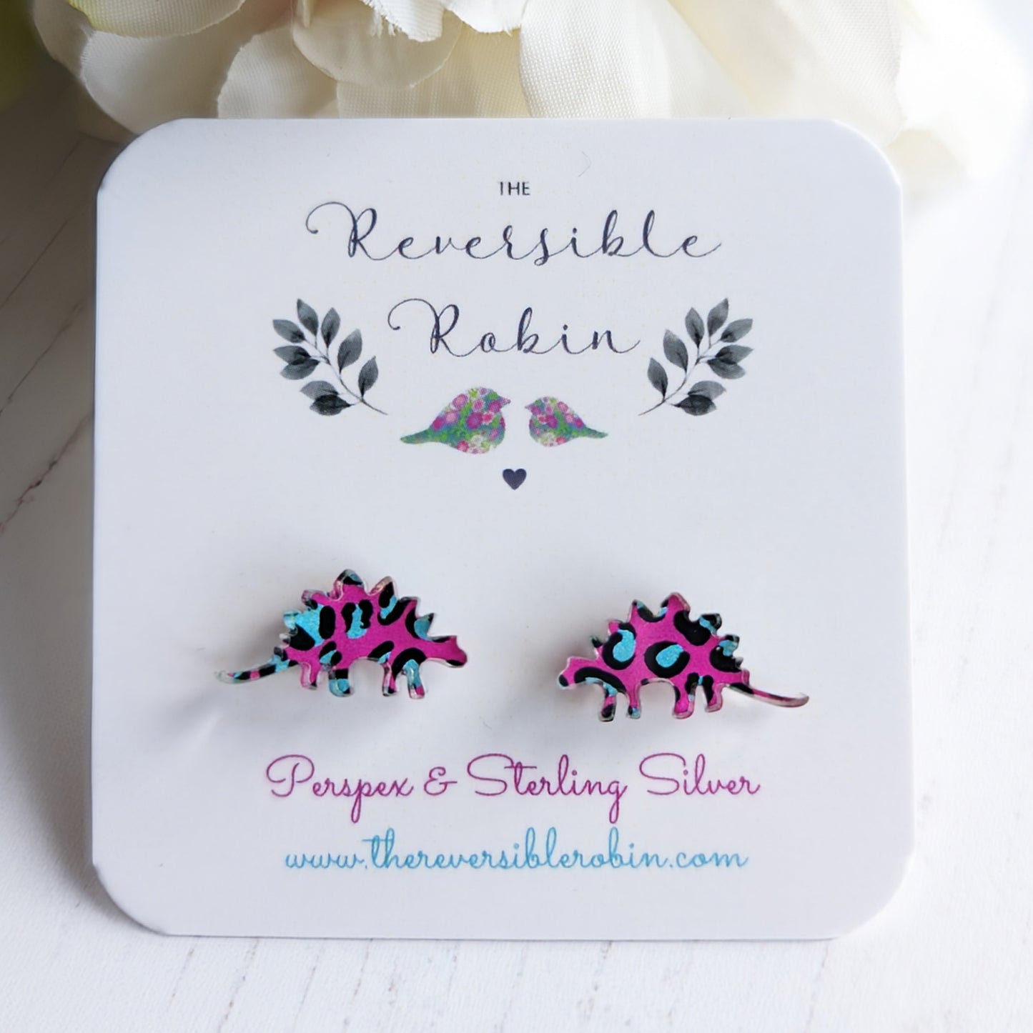 Stegosaurus studs