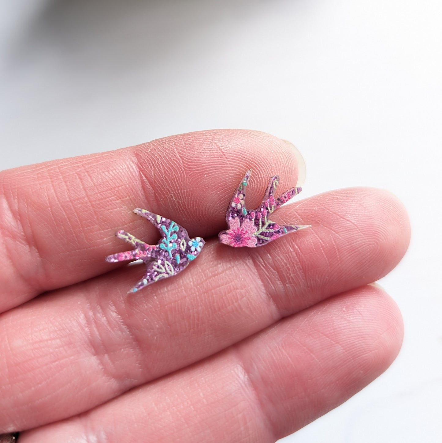 Swallow Studs Glitter