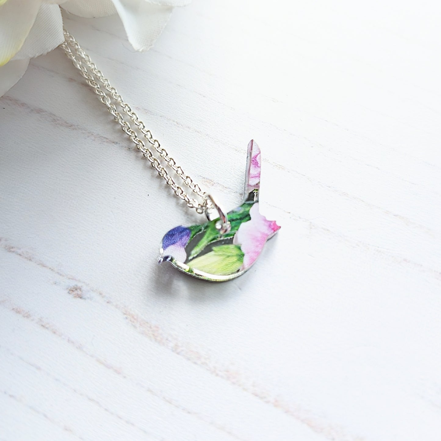 Mini Wren pendant