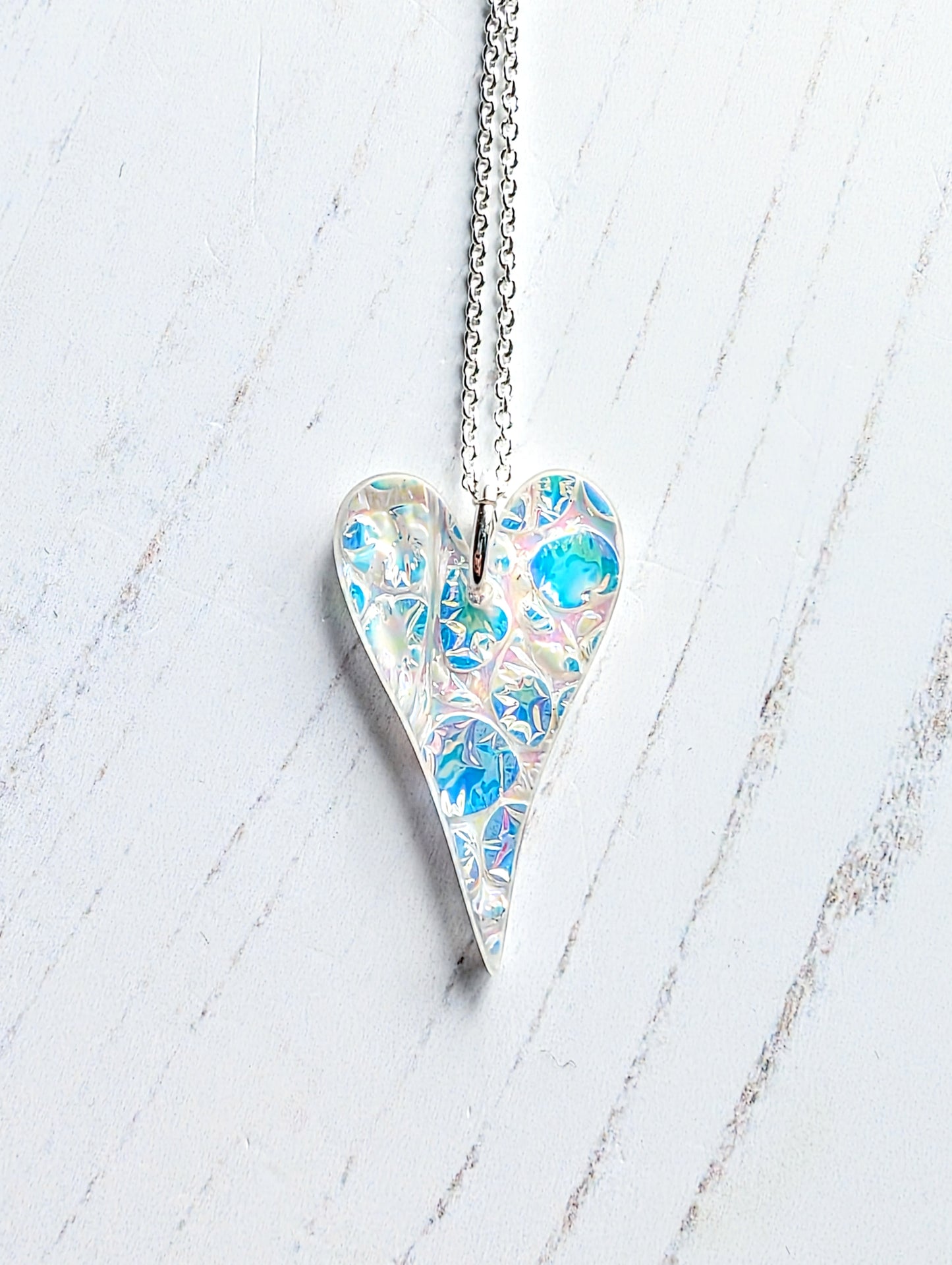 Dichrolam Heart Pendant