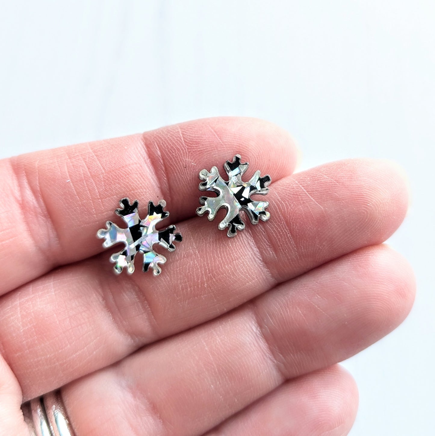 Snowflake Studs Iridescent Shatter