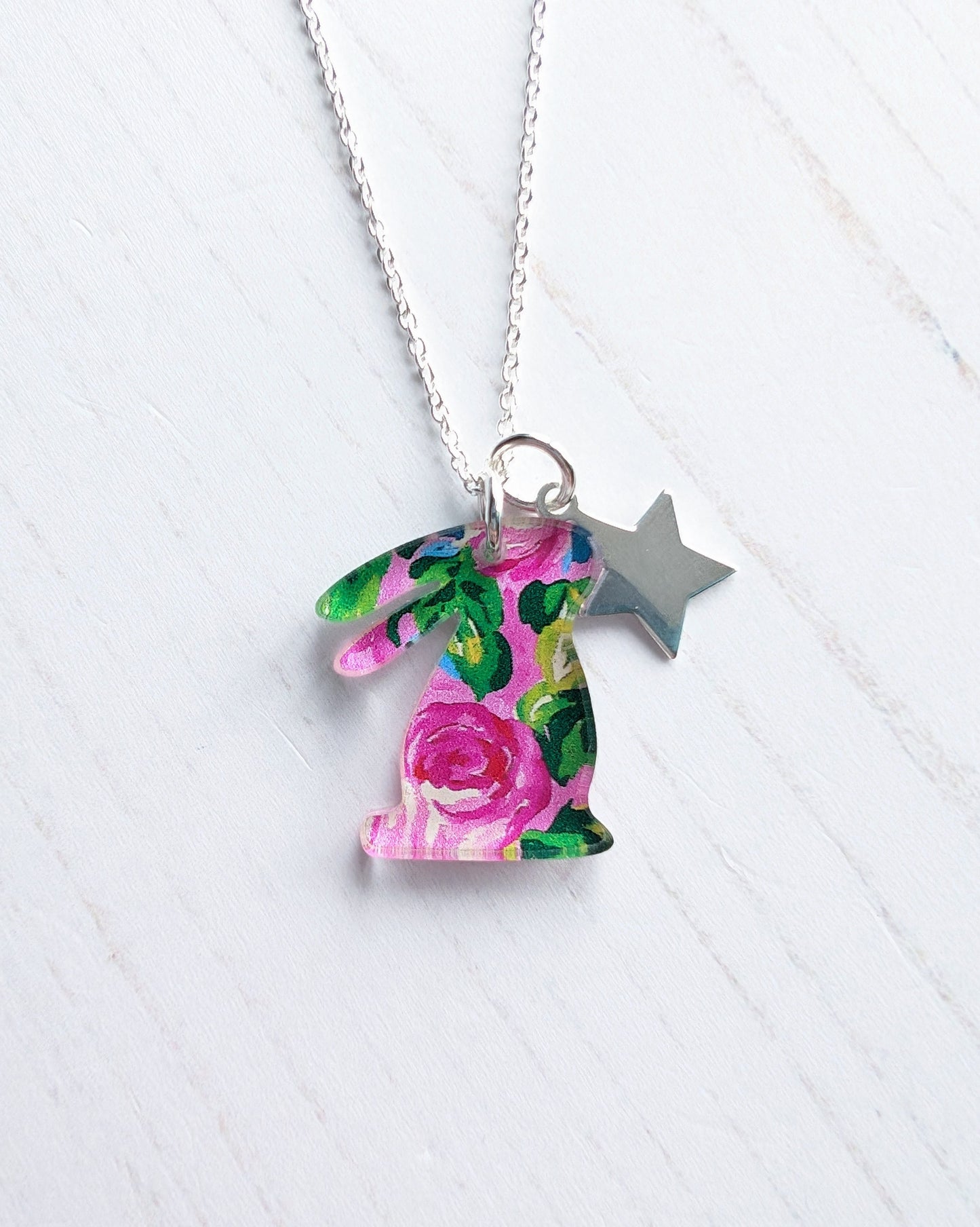 Lop Bunny & Star Pendant - Pink Roses