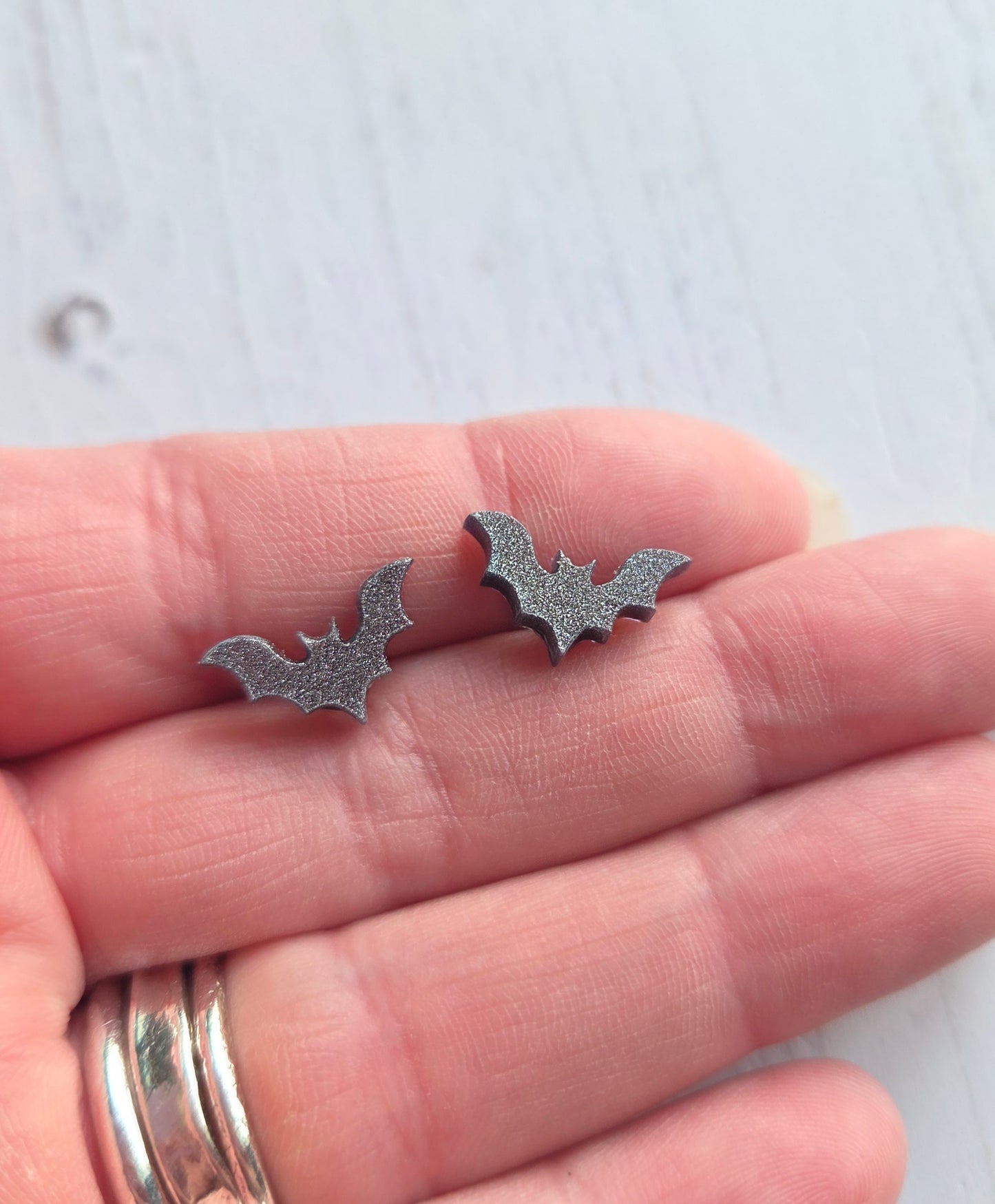 Bat Studs