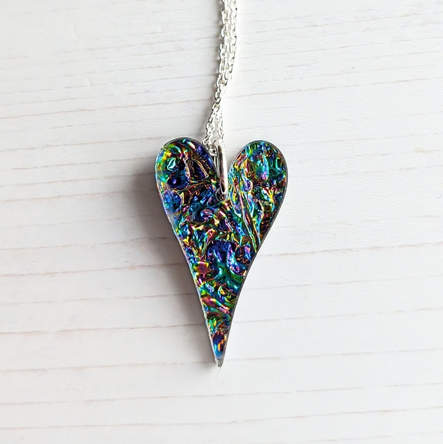 Dichrolam Heart Pendant