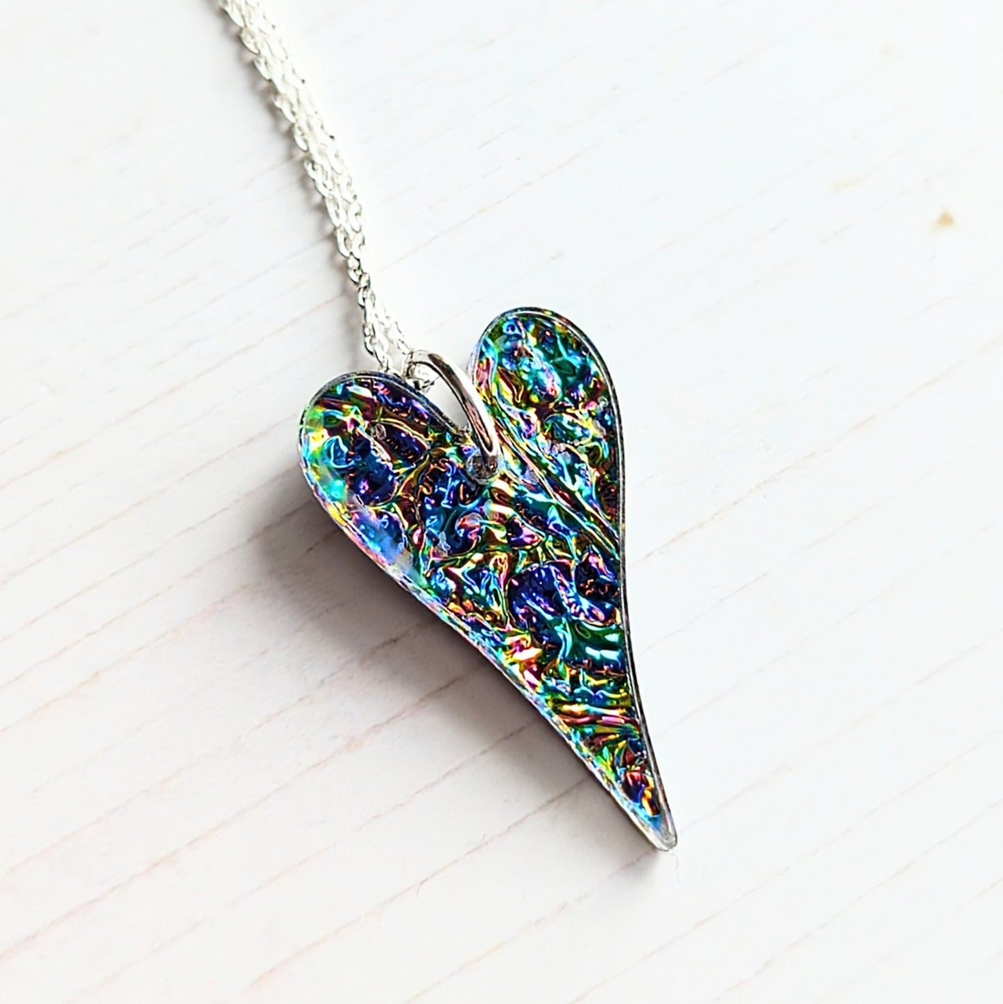 Dichrolam Heart Pendant