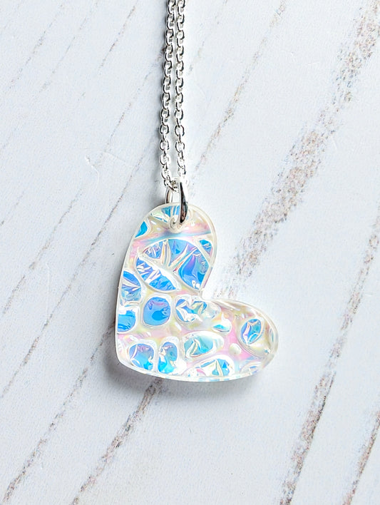 Dichrolam Heart Pendant