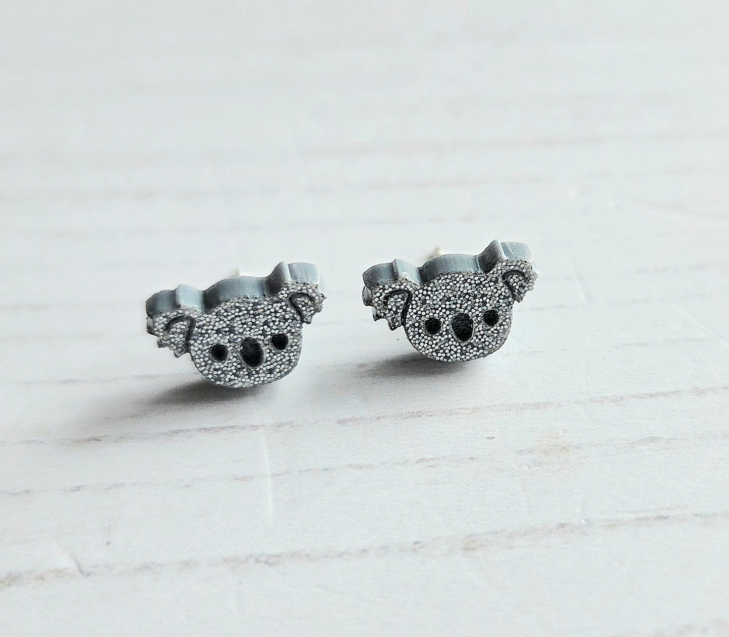 Koala head studs