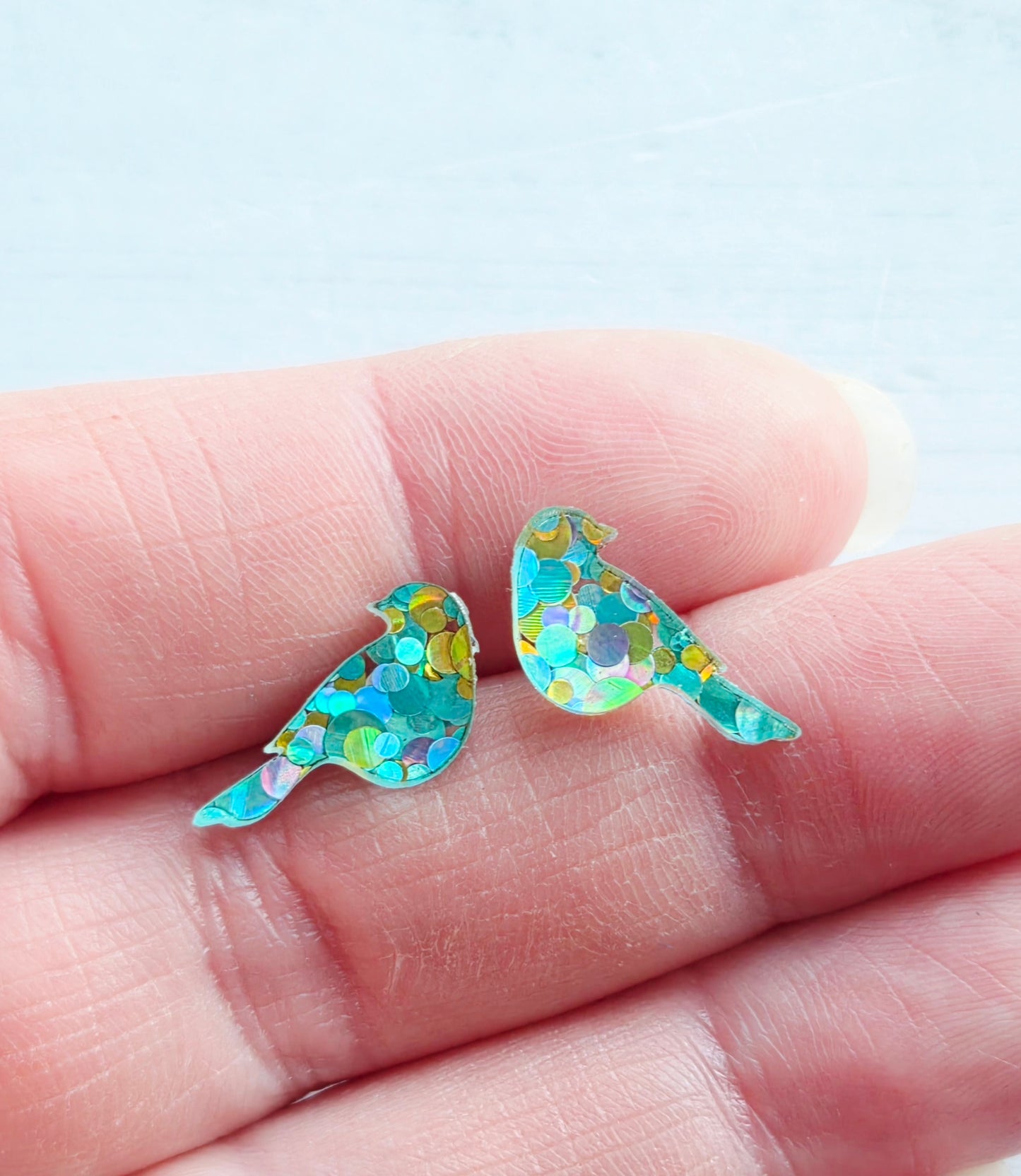 Bird studs, Chunky blue