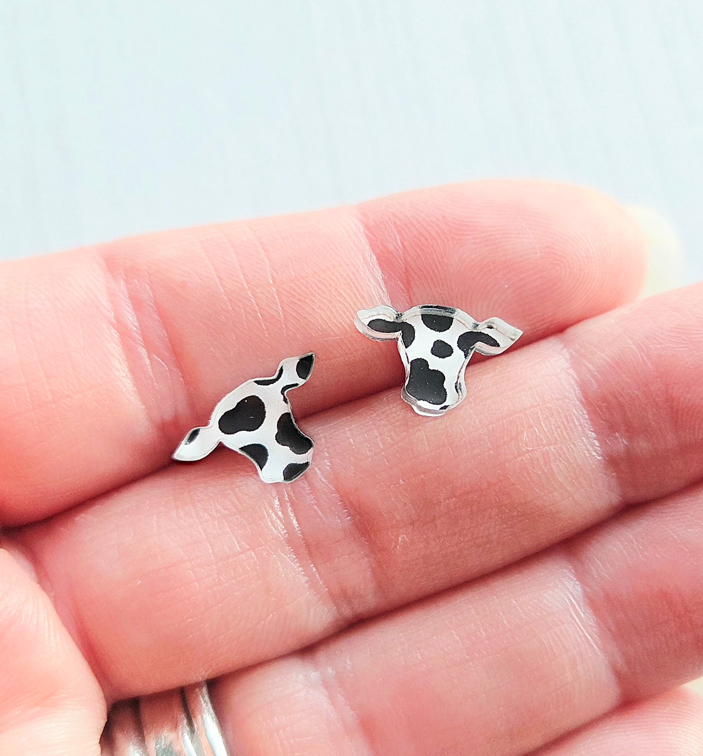 Cow studs