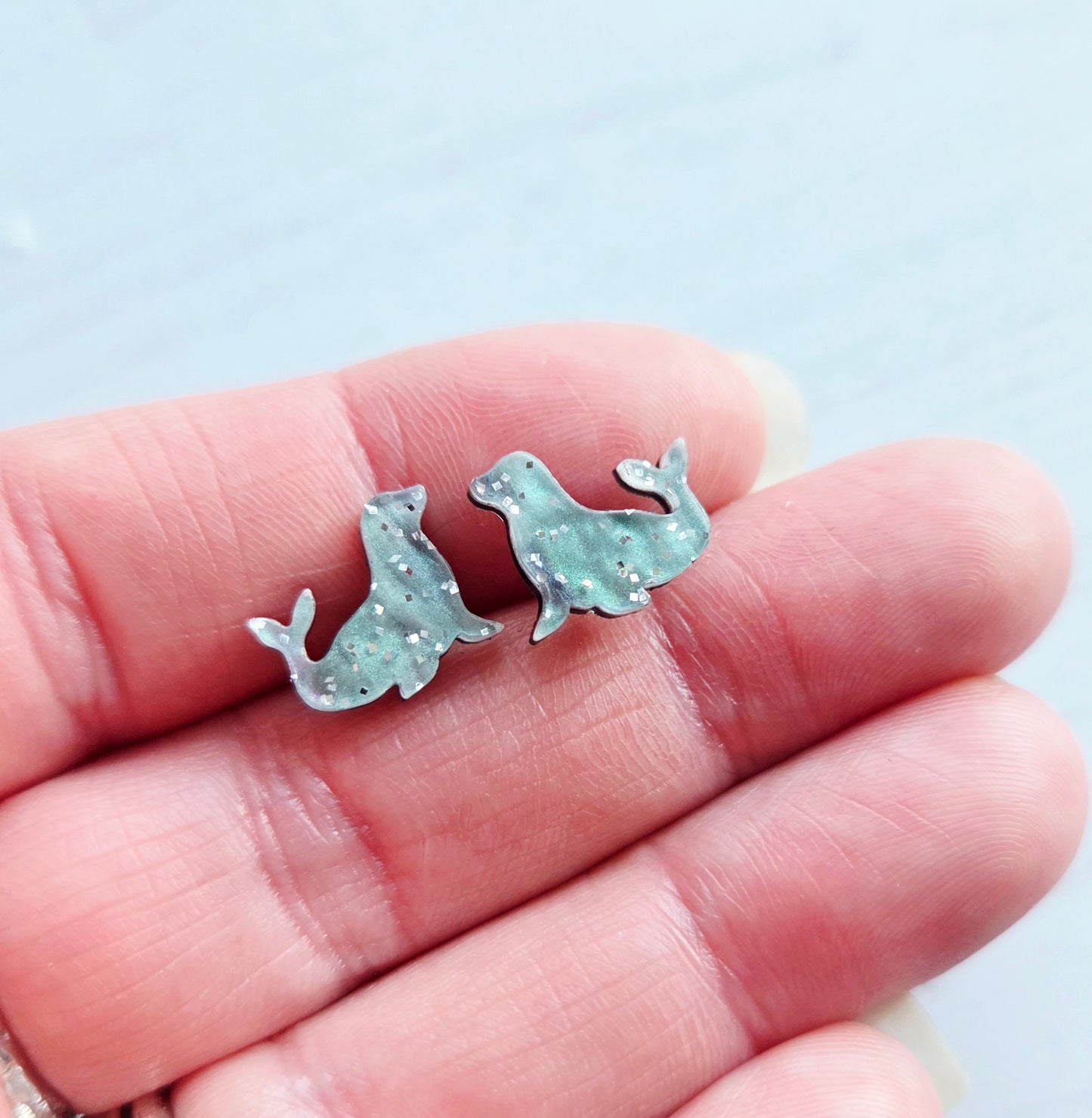 Seal studs